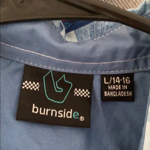 Summer button up tee - Picture 4 of 7